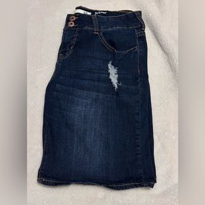 Dark Wash Tiffany Long Rider Jean Shorts